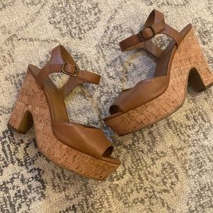 14th & Union Brown Wedges